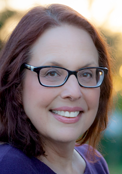 Deana Hendrickson headshot